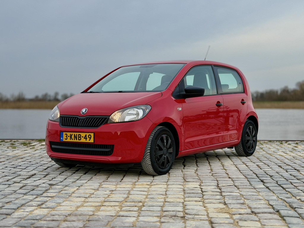 51663581
