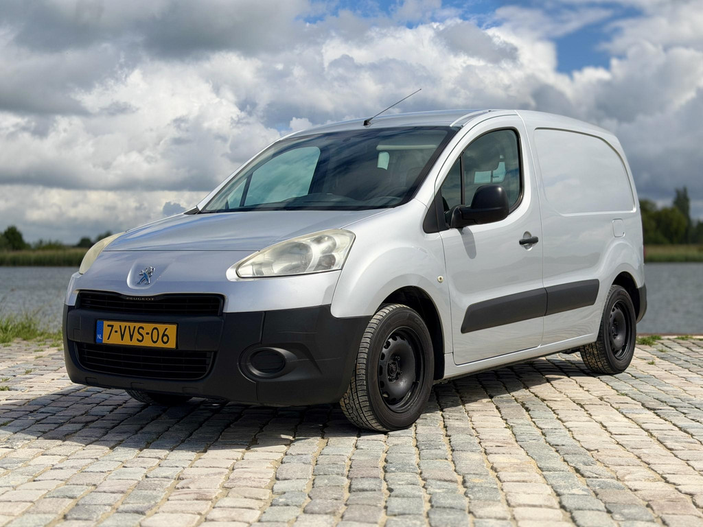 54114037