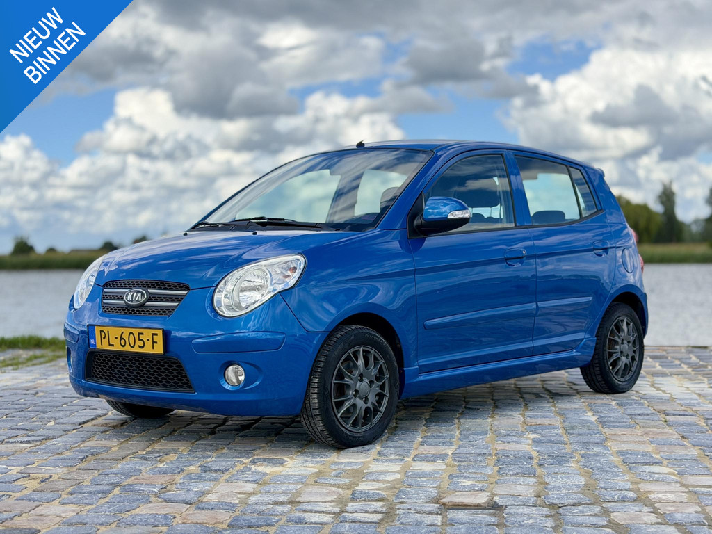 54300386
